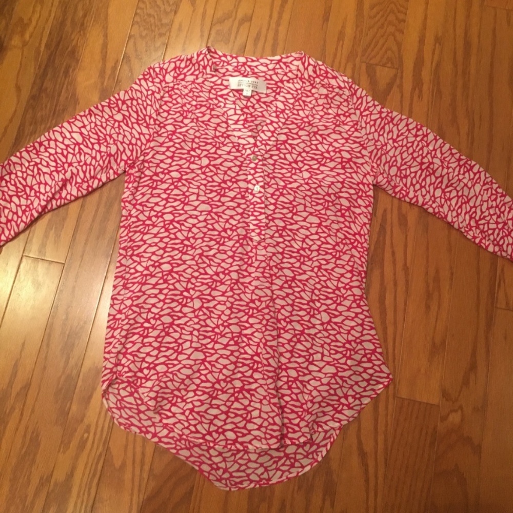 Stitch Fix Pink and White Long Sleeve Blouse